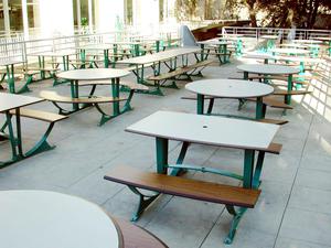 Autre table - Etablissement scolaire